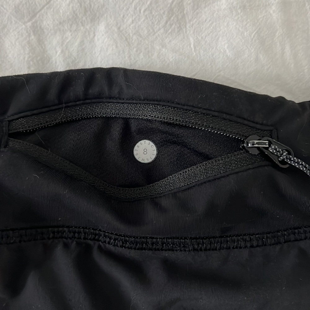 lululemon Speed Up short - Picture 3 of 3